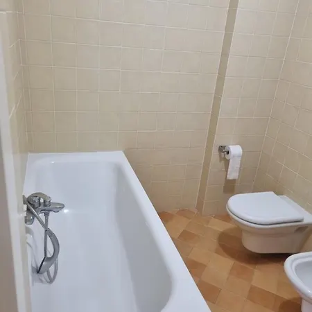 La Casa Di Paolo, Centro